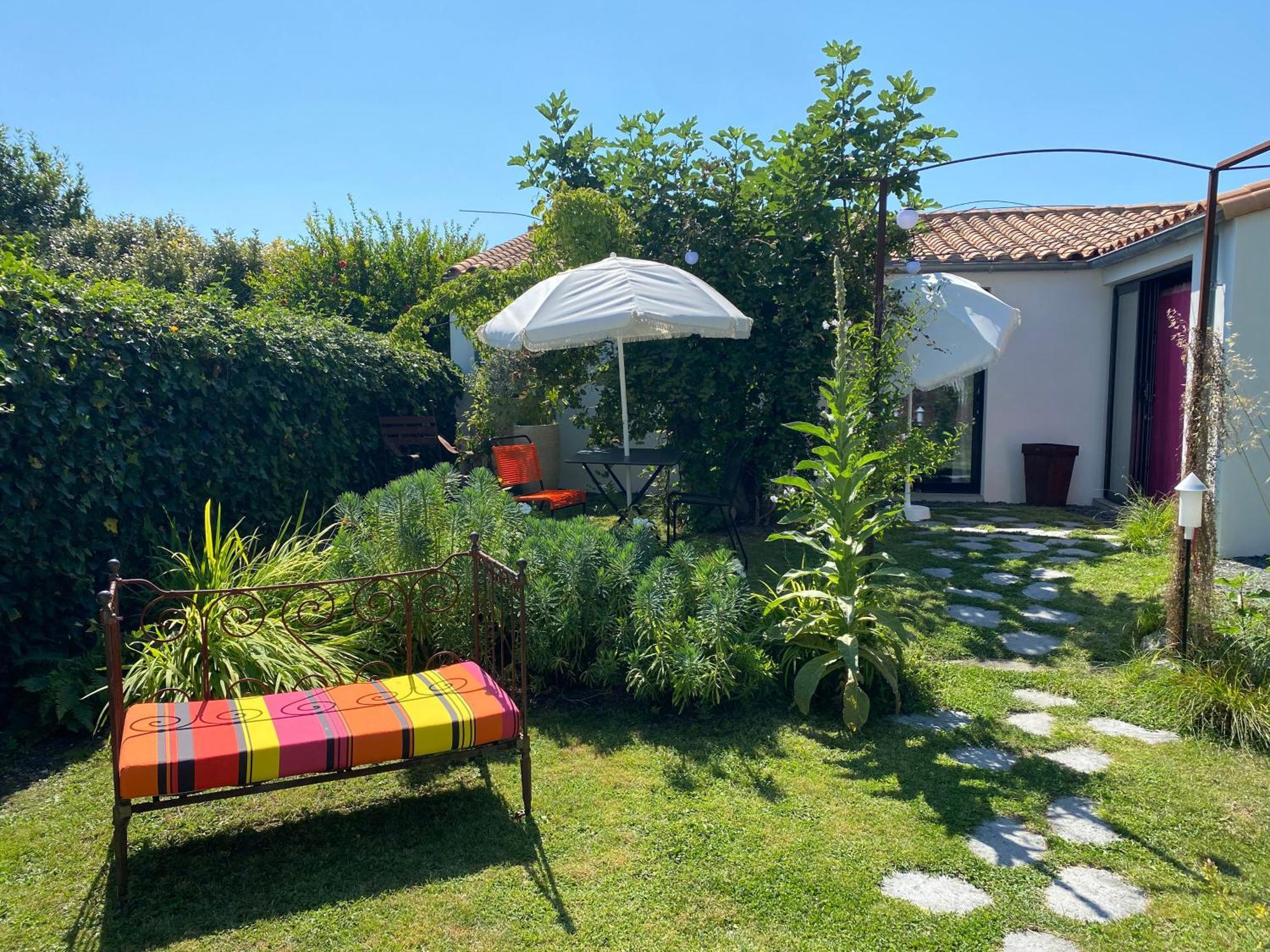 Le 5 Bis Bed and Breakfast Mornac-sur-Seudre Buitenkant foto
