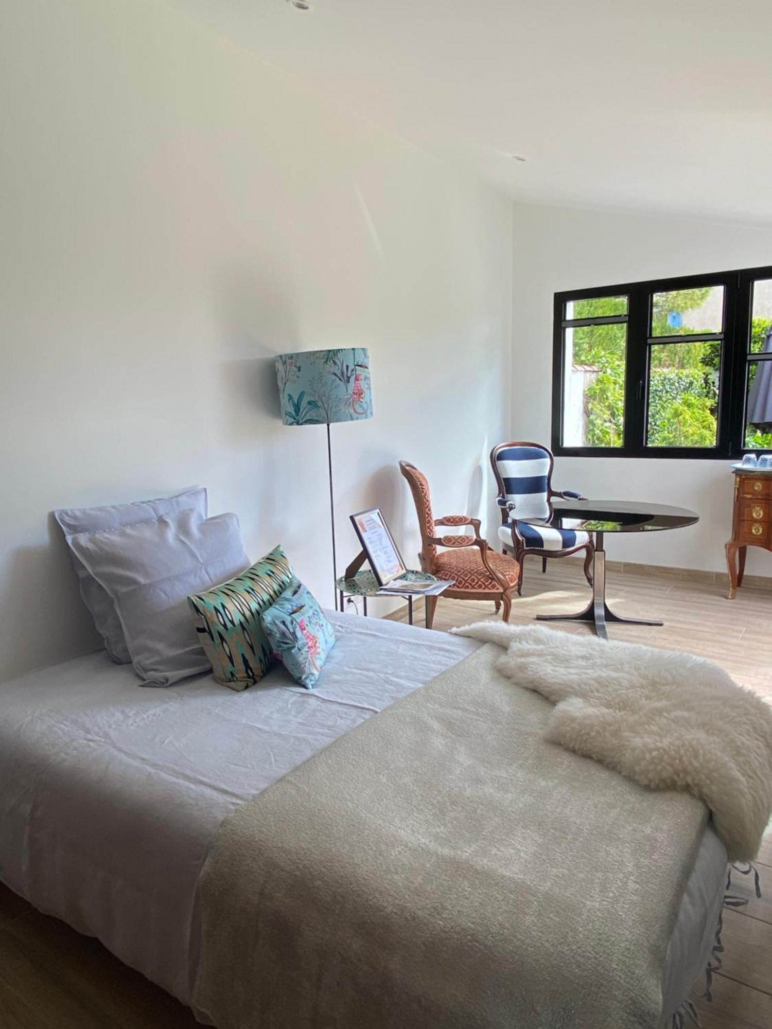 Le 5 Bis Bed and Breakfast Mornac-sur-Seudre Buitenkant foto
